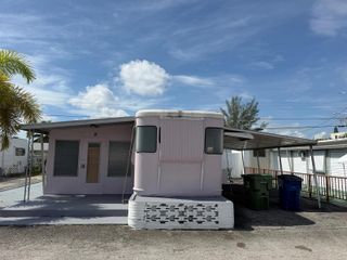 821 SW 1ST Court, Hallandale Beach, FL 33009