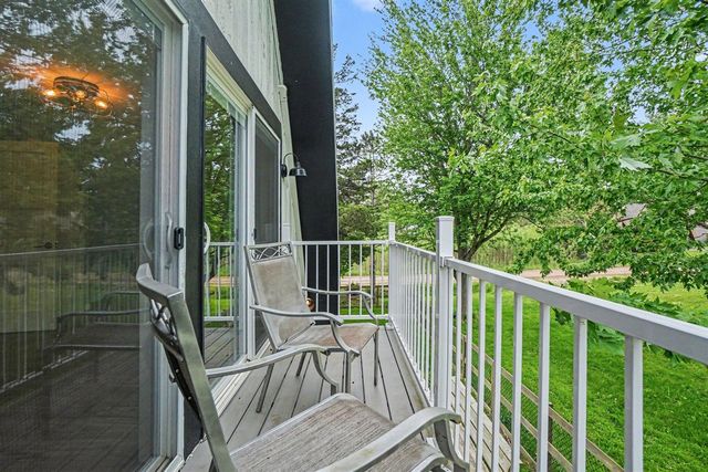 540 East Drive, South Haven, MI 49090