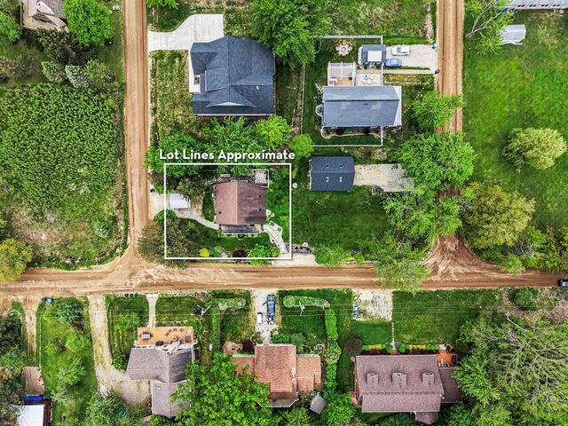 540 East Drive, South Haven, MI 49090
