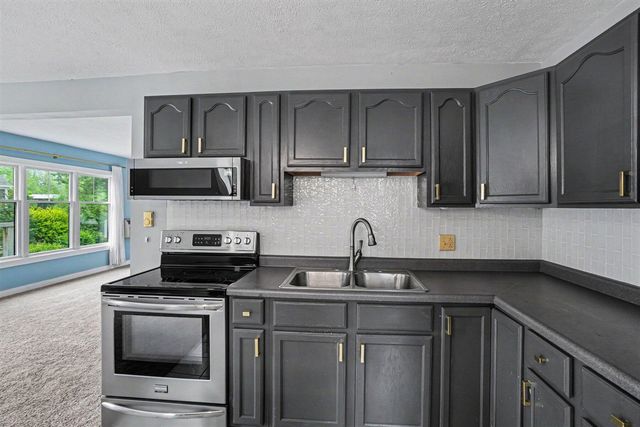 540 East Drive, South Haven, MI 49090