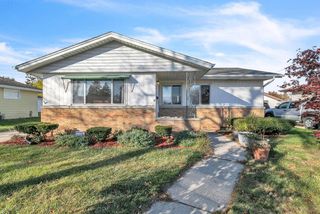 2820 S 17th STREET, Sheboygan, WI 53081