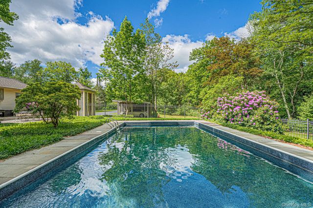 168 Jessop Road, Willow, NY 12495