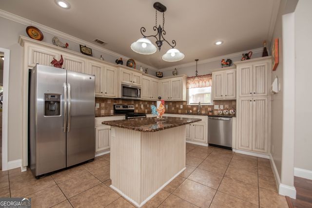 301 Old Windmill Road, Perry, GA 31069