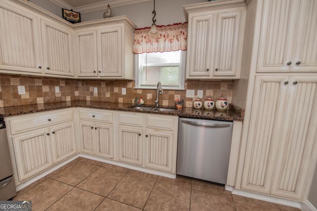 301 Old Windmill Road, Perry, GA 31069