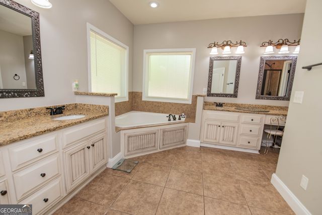 301 Old Windmill Road, Perry, GA 31069