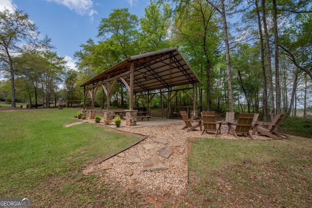 301 Old Windmill Road, Perry, GA 31069