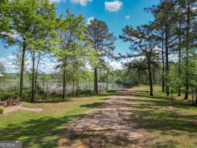 301 Old Windmill Road, Perry, GA 31069