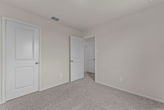 1231 Avery Ranch Dr, New Braunfels, TX 78130