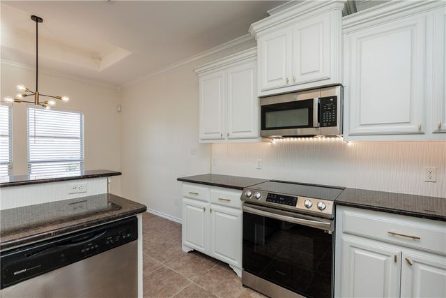 4025 Puget Sound Dr, Corpus Christi, TX 78410