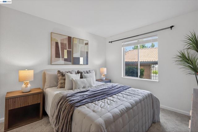 4671 Laurie Cmn 105, Livermore, CA 94550