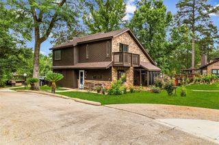 133 Fountain Lake 133, Livingston, TX 77351