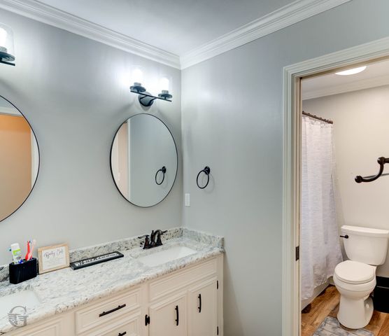 2116 Middle Creek Boulevard, Bossier City, LA 71111