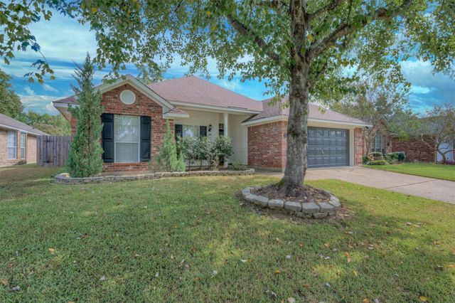 2116 Middle Creek Boulevard, Bossier City, LA 71111