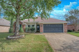 2116 Middle Creek Boulevard, Bossier City, LA 71111