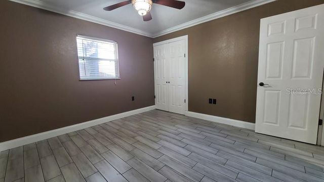 1742 CARDINAL DR, Clearwater, FL 33759