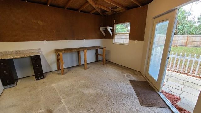 1742 CARDINAL DR, Clearwater, FL 33759