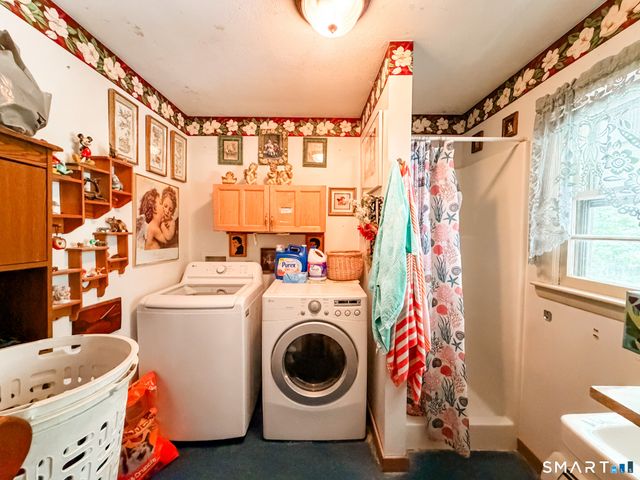 10 Stanley Drive, Plainfield, CT 06354