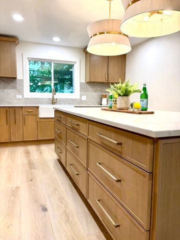 1106 North Path, Wheaton, IL 60187