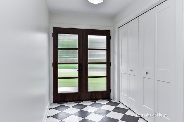 1106 North Path, Wheaton, IL 60187