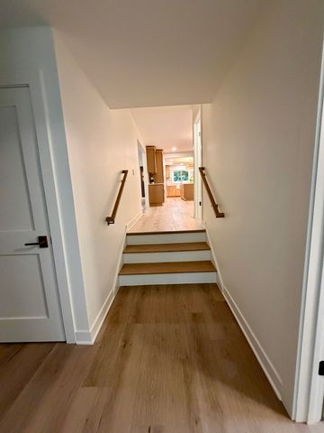 1106 North Path, Wheaton, IL 60187