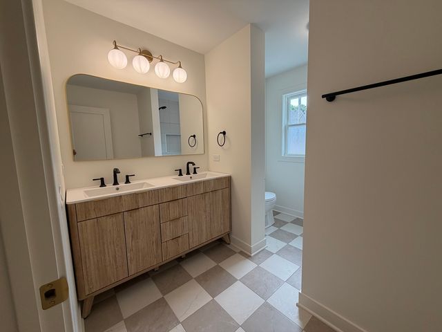 1106 North Path, Wheaton, IL 60187