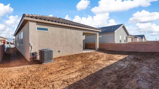 1494 Brillo Del Cielo Street NW, Los Lunas, NM 87031