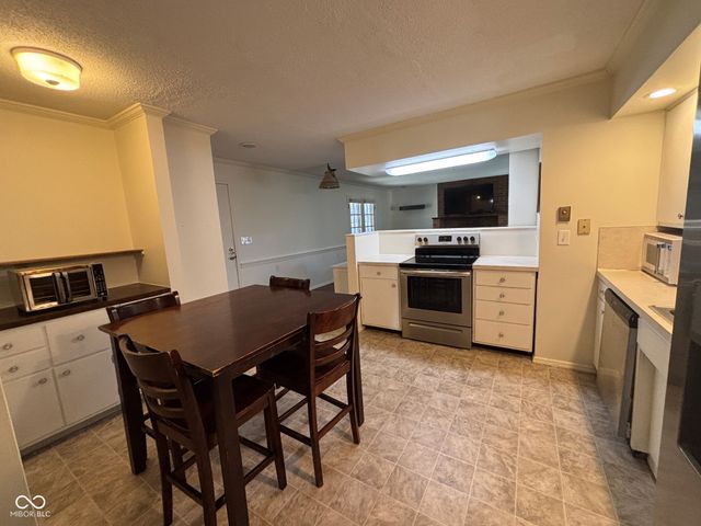 408 S Harvey Road, Muncie, IN 47304