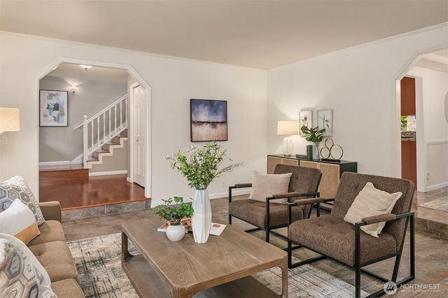 1018 187th Place SW, Lynnwood, WA 98036