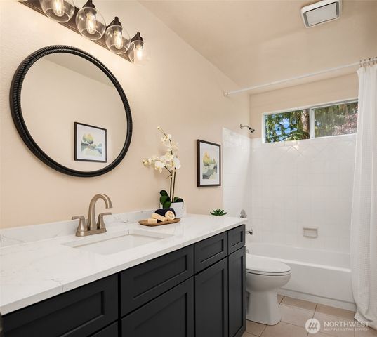 1018 187th Place SW, Lynnwood, WA 98036