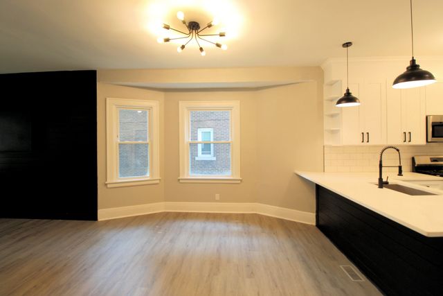 355 S Evergreen Avenue, Kankakee, IL 60901