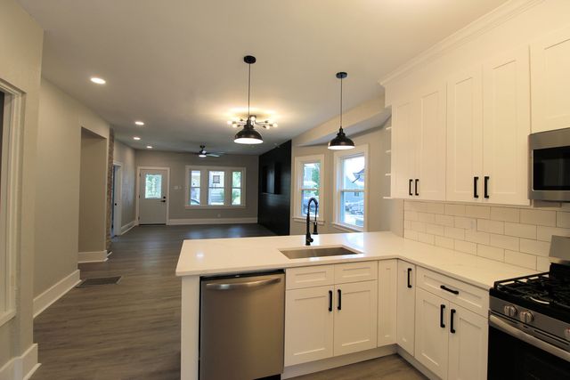 355 S Evergreen Avenue, Kankakee, IL 60901