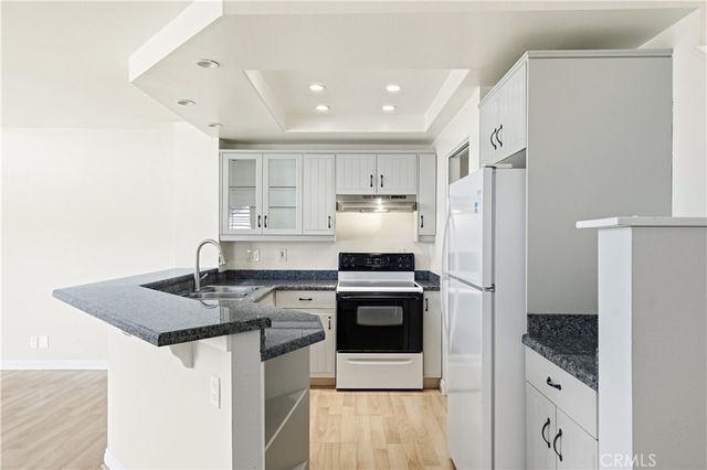 51 Greenmoor, Irvine, CA 92614