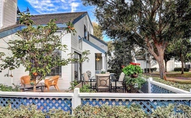 51 Greenmoor, Irvine, CA 92614