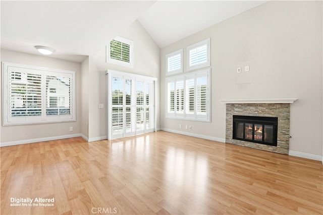 51 Greenmoor, Irvine, CA 92614
