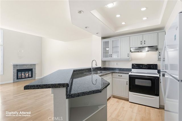 51 Greenmoor, Irvine, CA 92614