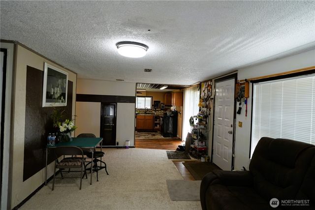 10433 1st Avenue SW, Burien, WA 98146