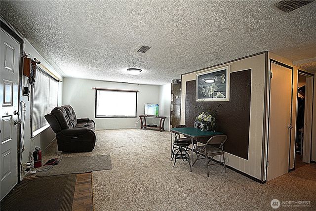 10433 1st Avenue SW, Burien, WA 98146