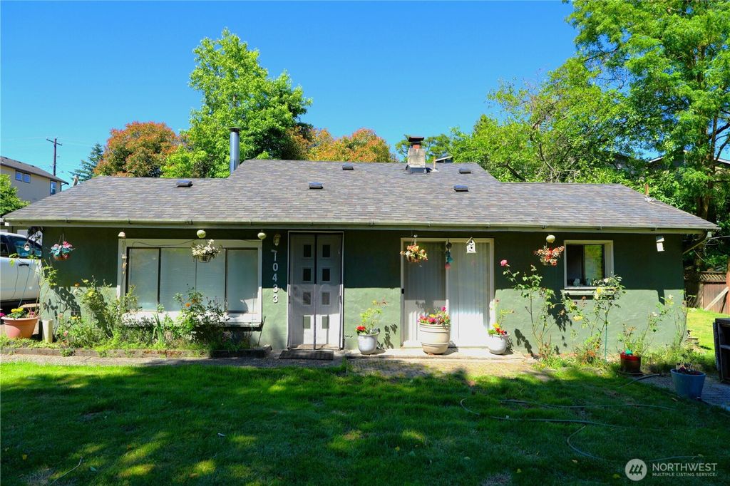 10433 1st Avenue SW, Burien, WA 98146