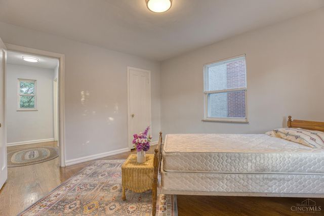 5454 Newfield Avenue, Cincinnati, OH 45237