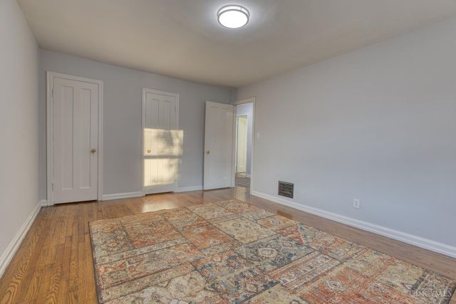 5454 Newfield Avenue, Cincinnati, OH 45237