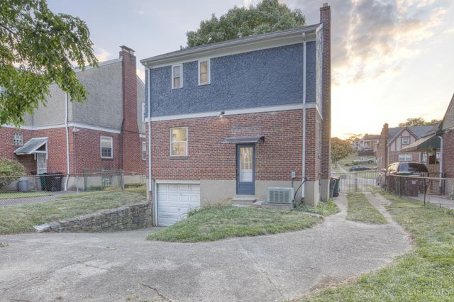 5454 Newfield Avenue, Cincinnati, OH 45237