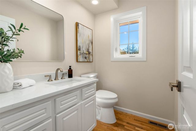 7229 245th Way NE, Redmond, WA 98053