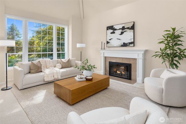 7229 245th Way NE, Redmond, WA 98053