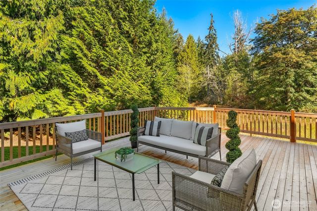 7229 245th Way NE, Redmond, WA 98053