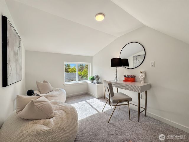 9004 5th Avenue S, Seattle, WA 98108