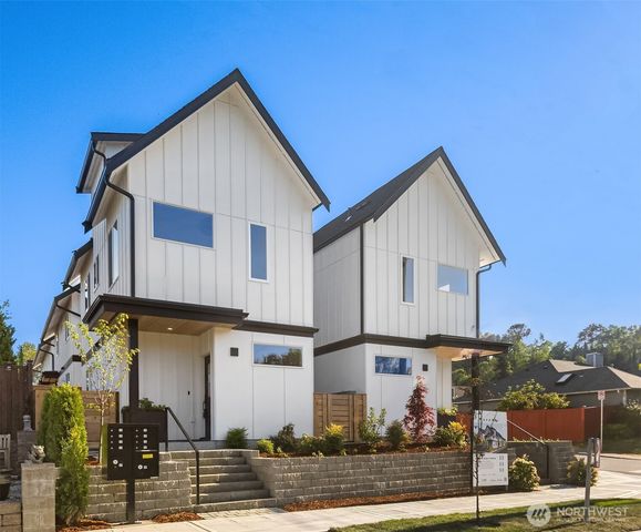 9004 5th Avenue S, Seattle, WA 98108