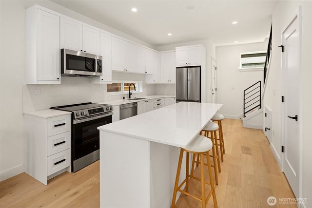 9004 5th Avenue S, Seattle, WA 98108