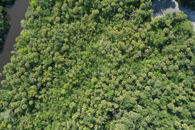 1909 Old River Road, Fort Pierce, FL 34945