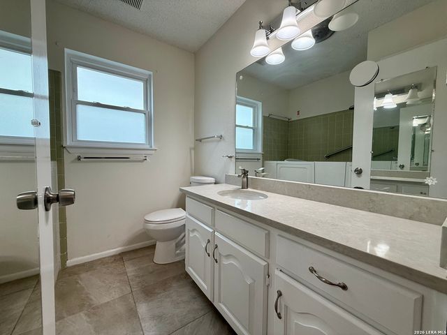 4214 Eagle Nest, San Antonio, TX 78233