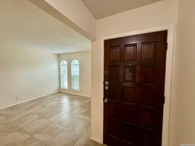 4214 Eagle Nest, San Antonio, TX 78233